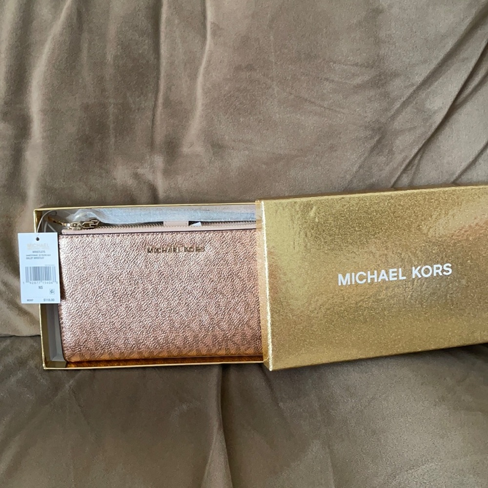 Michael Kors wallet